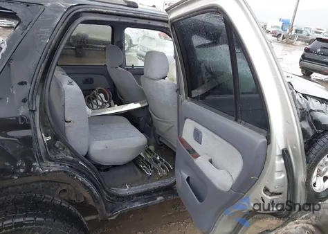 2000 Toyota 4Runner Sr5 V6 z USA, uszkodzony, nr VIN JT3HN86R3Y0281848